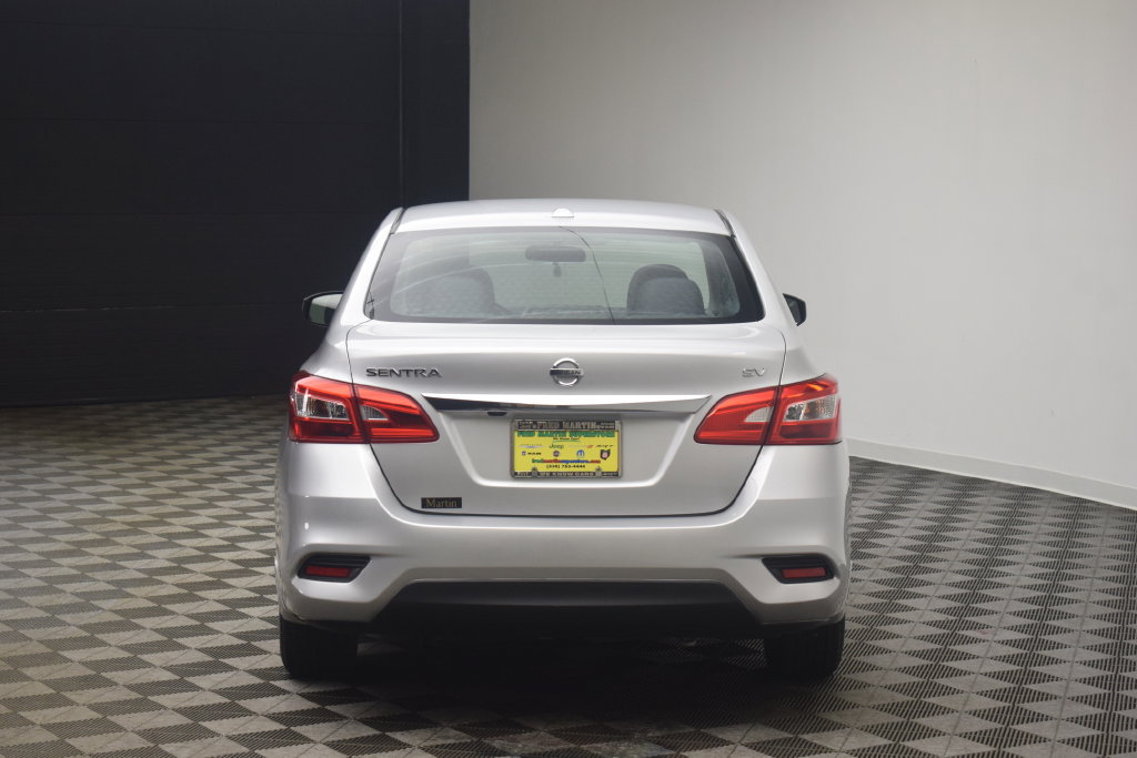 Used 2018 Nissan Sentra SV w/ Premium Package (P01) FWD image 7