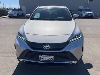 Used 2024 Toyota Venza XLE video 2