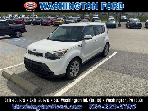 Used 2015 Kia Soul + image 1