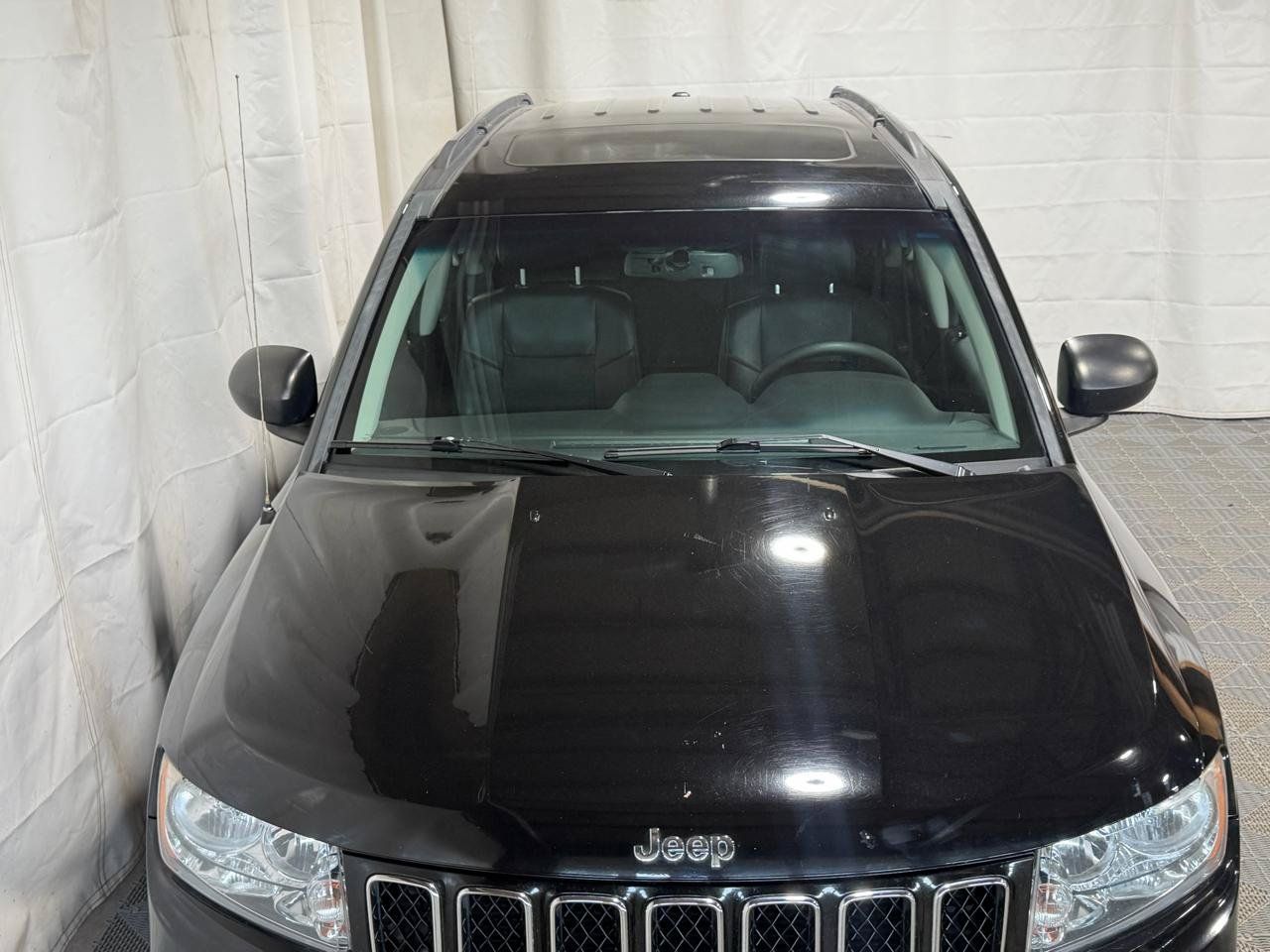 Used 2012 Jeep Compass Limited w/ Sun/Sound Group AWD/4WD image 3