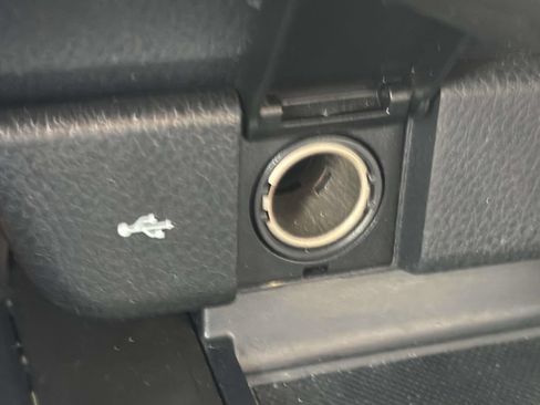 Certified 2023 Toyota Camry SE FWD image 18