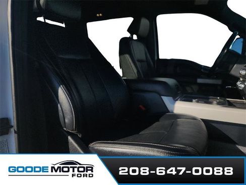 Certified 2022 Ford F350 Lariat w/ Lariat Ultimate Package image 26