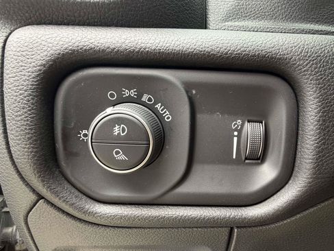 Used 2023 RAM 1500 Big Horn AWD/4WD image 24