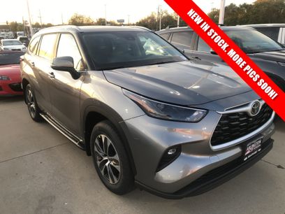 New 2026 Toyota Highlander XLE
