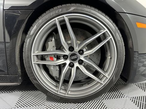 Used 2018 Audi R8 V10 plus AWD/4WD image 18