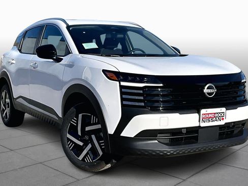 New 2026 Nissan Kicks SV FWD image 2