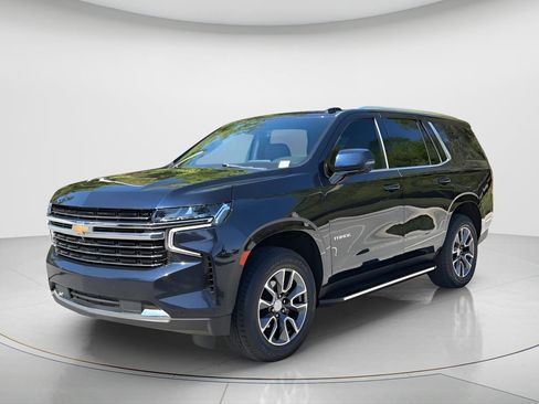Used 2022 Chevrolet Tahoe LT w/ LT Signature Package RWD image 1