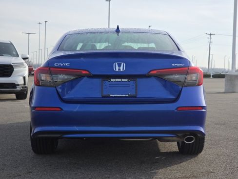 Used 2023 Honda Civic Sport image 13