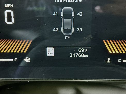 Used 2025 Kia K4 LXS image 19