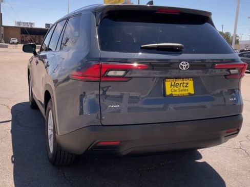 Used 2026 Toyota Grand Highlander AWD image 8