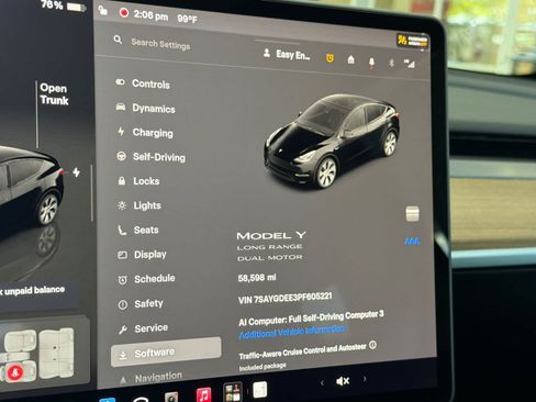 Used 2023 Tesla Model Y Long Range AWD/4WD image 31