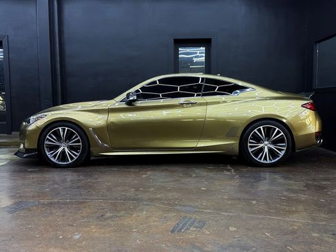 Used 2018 INFINITI Q60 3.0t Luxe image 5