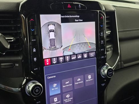 New 2026 RAM 2500 Laramie w/ Towing Technology Group image 22