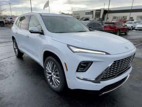 New 2026 Buick Enclave Avenir w/ Super Cruise Package AWD/4WD image 4