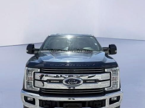 Used 2018 Ford F350 Lariat w/ Lariat Value Package AWD/4WD image 3