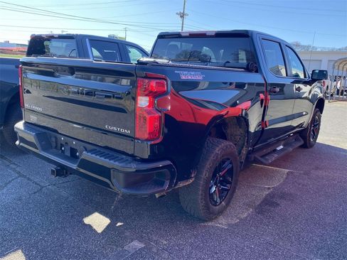Used 2024 Chevrolet Silverado 1500 Custom Trail Boss image 8