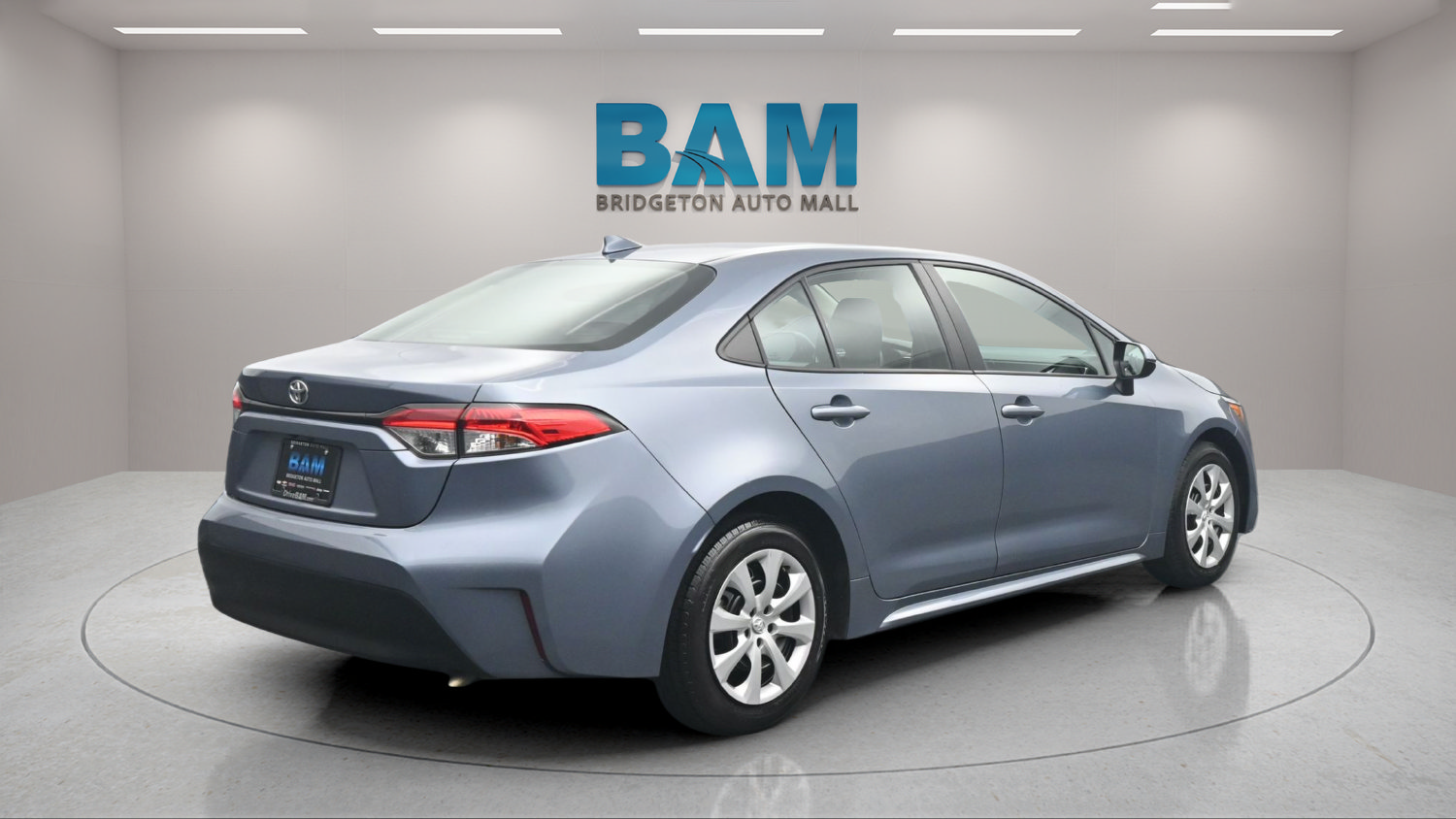 Used 2024 Toyota Corolla LE FWD image 6