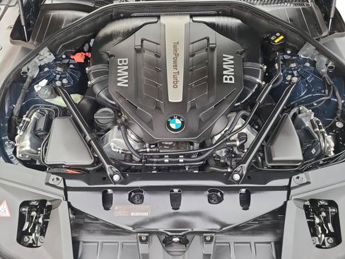 Used 2015 BMW 750i RWD image 25