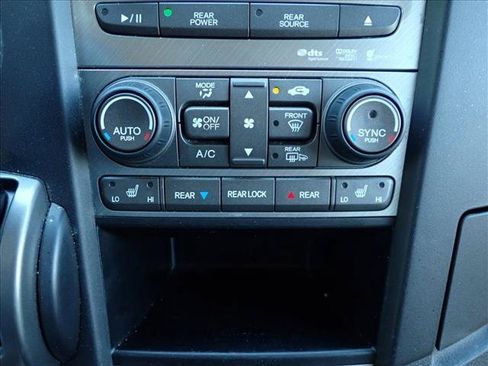 Used 2013 Honda Pilot Touring image 21