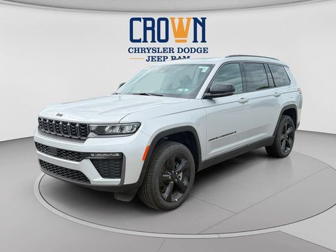 New 2026 Jeep Grand Cherokee L Limited w/ Limited Altitude Package AWD/4WD image 7