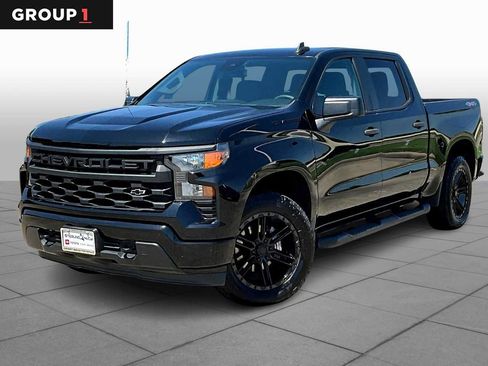 Used 2022 Chevrolet Silverado 1500 Custom w/ LPO, Dark Essentials Package AWD/4WD image 1