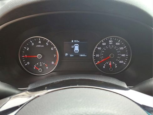 Used 2022 Kia Sportage LX AWD/4WD image 11