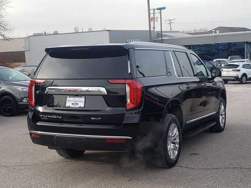 Used 2021 GMC Yukon XL SLT image 5