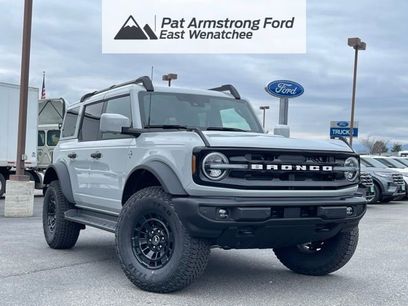 New 2026 Ford Bronco Outer Banks