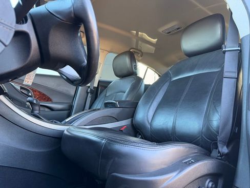 Used 2013 Buick LaCrosse Leather w/ Entertainment Package image 27