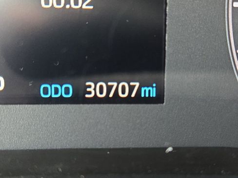 Used 2023 Toyota Corolla Cross SE image 23