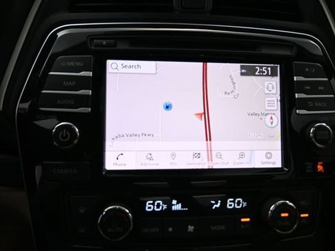 Used 2023 Nissan Maxima Platinum w/ Sport Mat Group FWD image 16