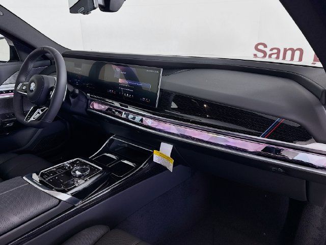 Used 2026 BMW 740i xDrive AWD/4WD image 30