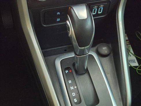 Used 2020 Ford EcoSport Titanium FWD image 11