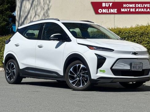 Used 2023 Chevrolet Bolt EUV Premier w/ Sun & Sound Package image 1