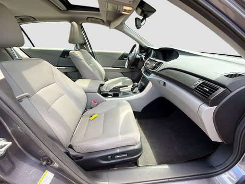 Used 2015 Honda Accord EX-L image 14