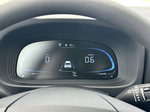 New 2026 Hyundai Venue SE FWD image 25