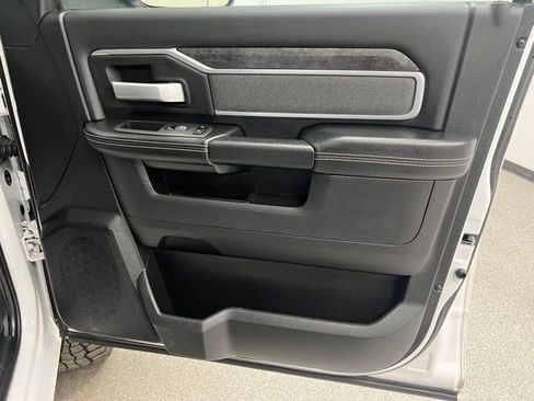 Used 2021 RAM 2500 Big Horn w/ Night Edition image 48