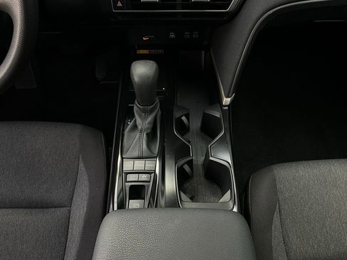 Used 2025 Toyota Camry LE image 14