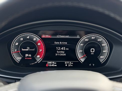 Used 2024 Audi SQ5 Premium Plus image 13