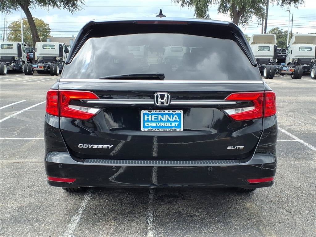 Used 2024 Honda Odyssey Elite image 5