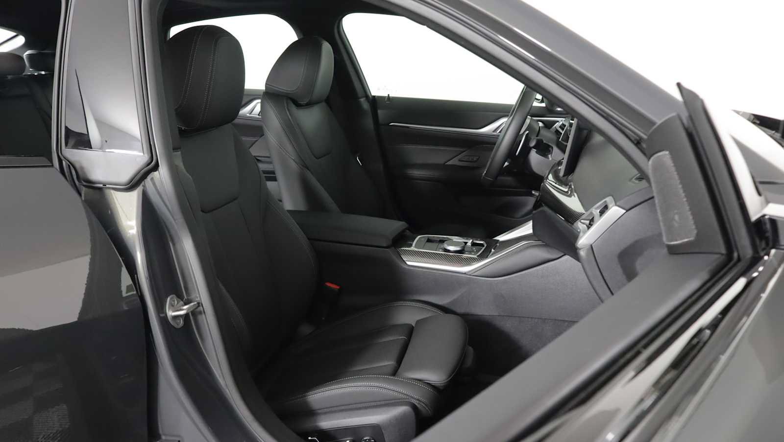 Used 2026 BMW 440i xDrive w/ Premium Package AWD/4WD image 10