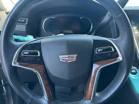 Used 2017 Cadillac Escalade Luxury image 8