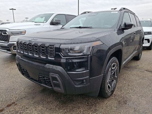New 2026 Jeep Cherokee Laredo image 1