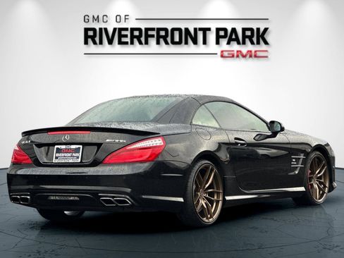 Used 2015 Mercedes-Benz SL 63 AMG image 3