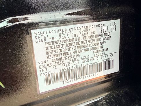 New 2025 Nissan Sentra SR image 20