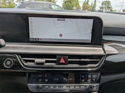 Certified 2025 Kia Seltos S FWD image 21