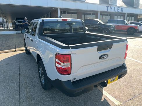 New 2025 Ford Maverick XLT w/ XLT Luxury Package image 7