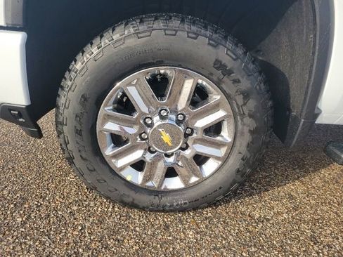 New 2026 Chevrolet Silverado 2500 High Country w/ High Country Premium Package image 32