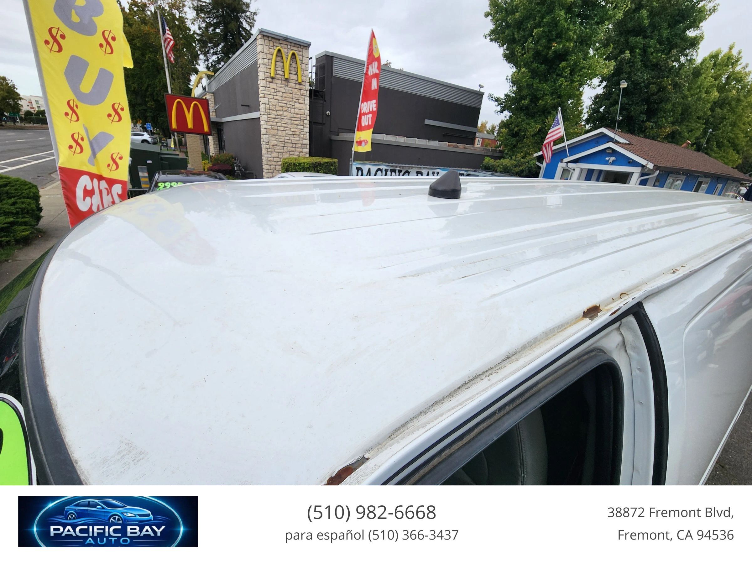Used 2012 Chevrolet Express 2500 RWD image 9