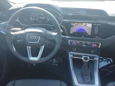 Certified 2025 Audi Q3 2.0T Premium w/ Convenience Package image 22